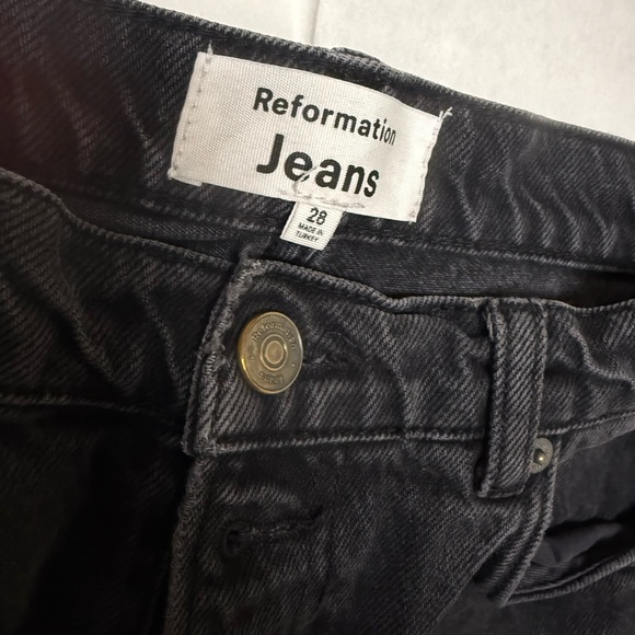 ⚫️Reformation cynthia button fly high rise straight Jean ⚫️ - Picture 12 of 15